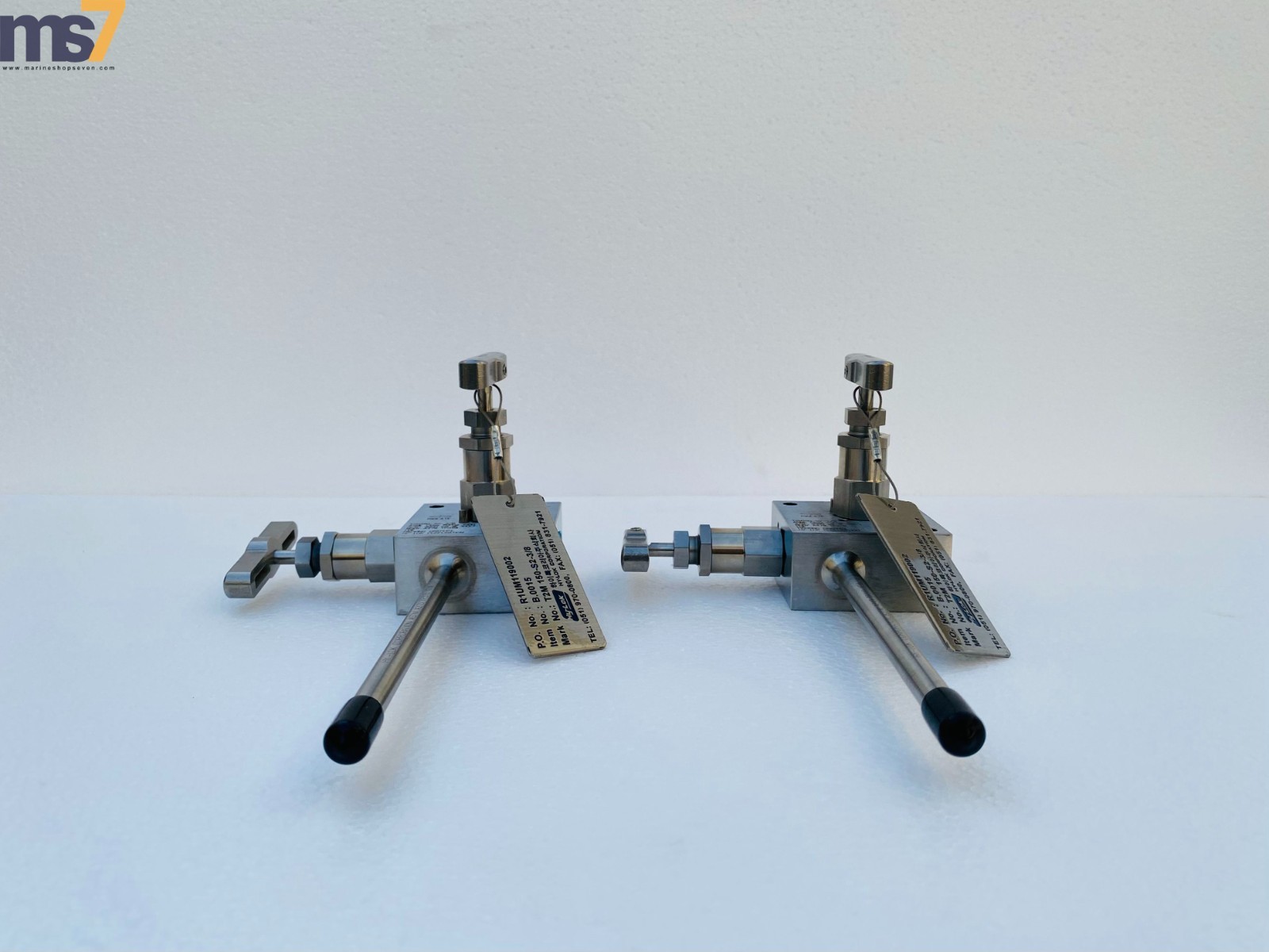 HY-LOK VT2M150-S2-SH INSTRUMENT MANIFOLD STAINLESS STEEL 3/8″ 3000 PSI #SET OF 2