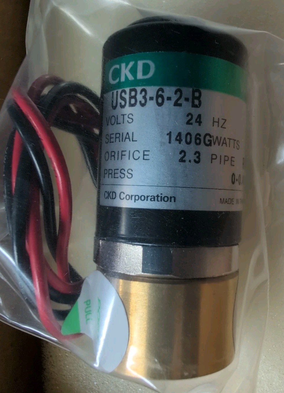 CKD Corp USB3-6-2-B 2 Port Direct Operated Solenoid Valve 2.3mm NEW