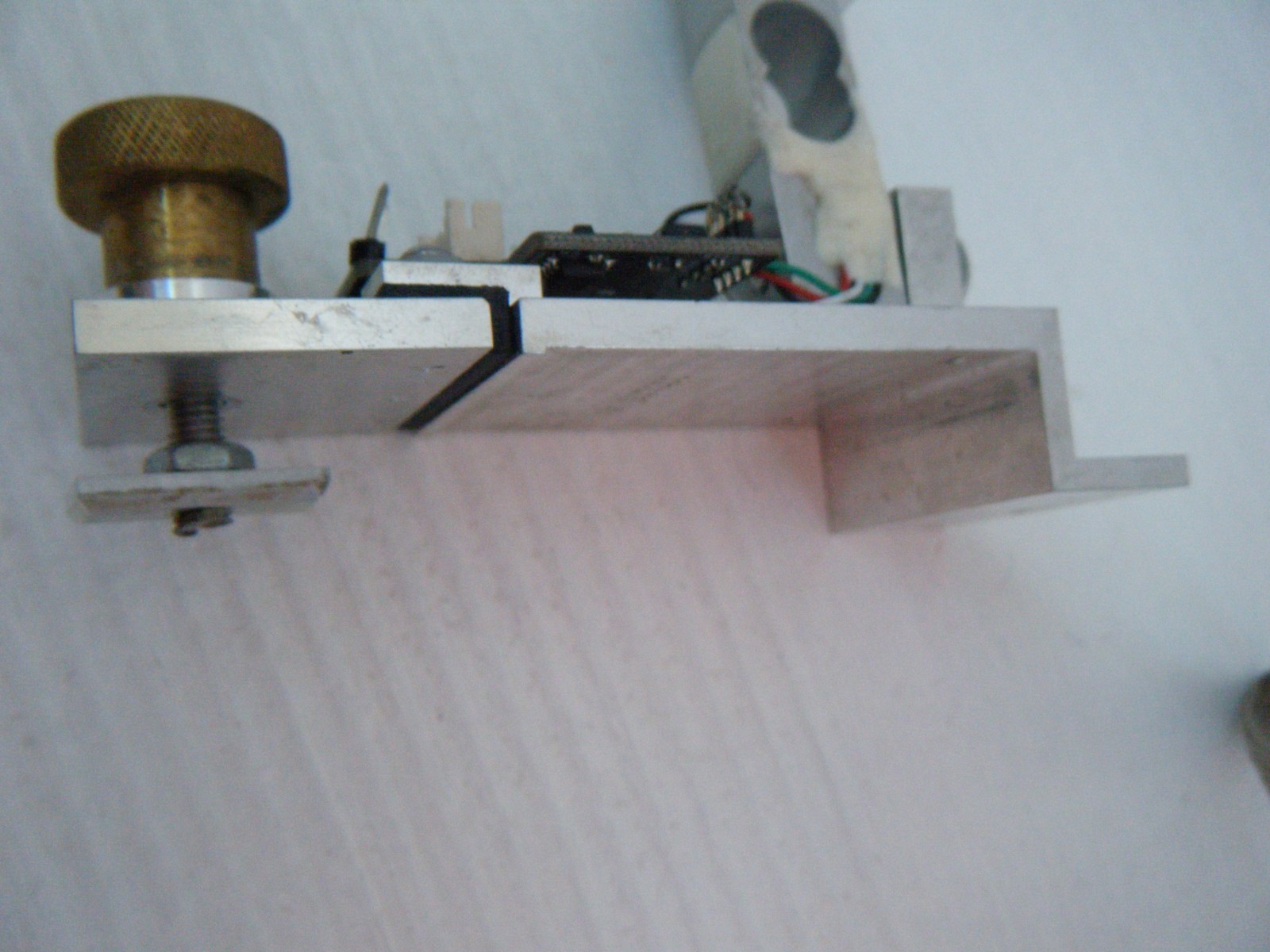2 Long rods, Mini PC boards wired to 20kg Load Cell Weight Sensors. Unknown use