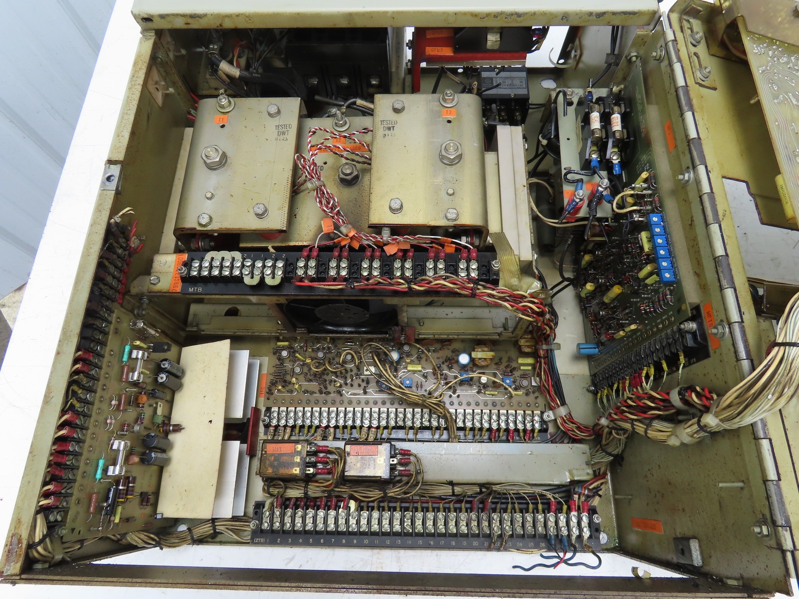GE 6V15E3424 Valutrol DC Adjustable Speed Drive 10Hp 37A 240VDC – 460V 3PH Input