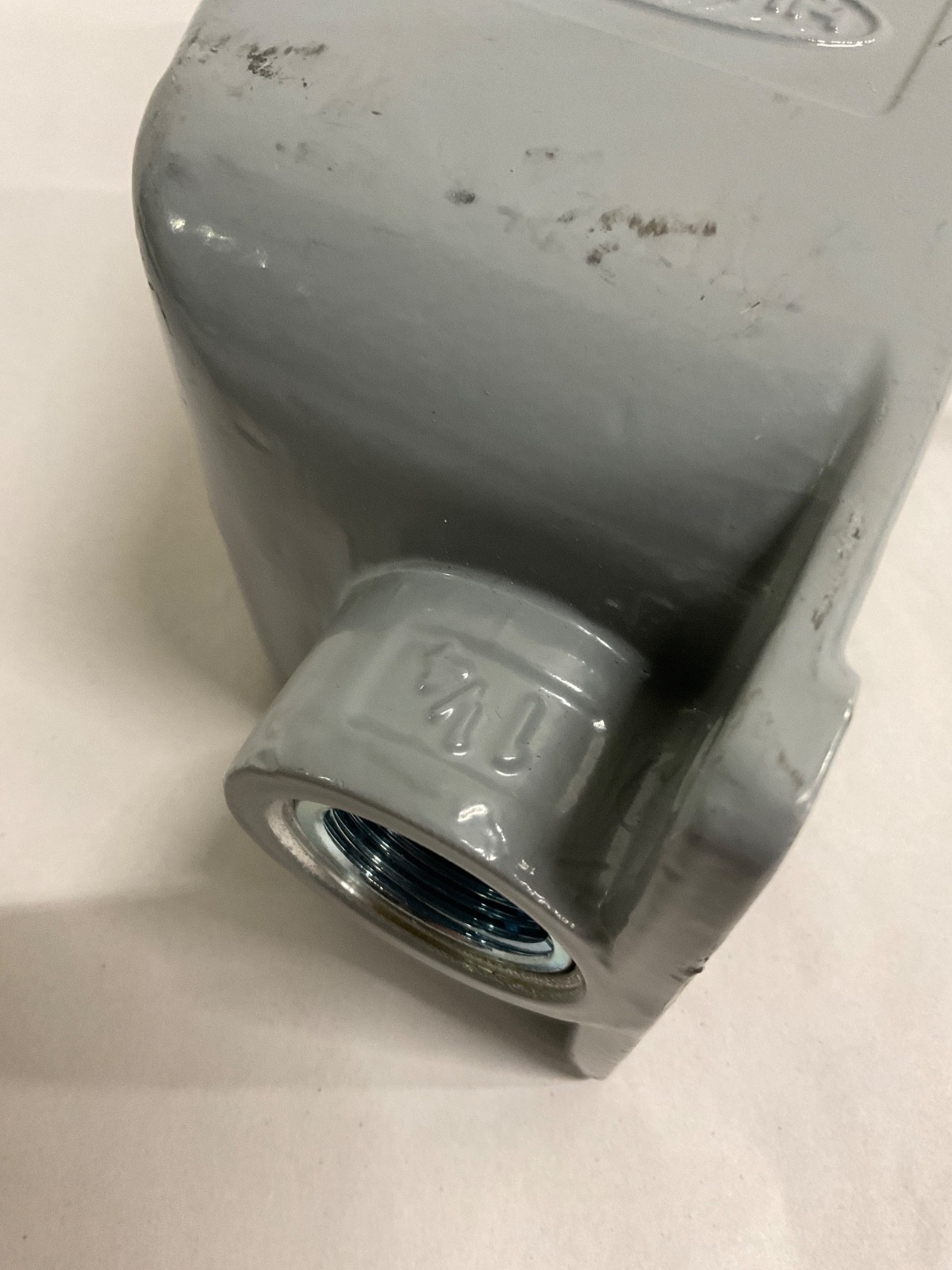 Hubbell HBL560R9W Female Receptacle 60A 4 Pole 5 Wire w/ Box 560R9W