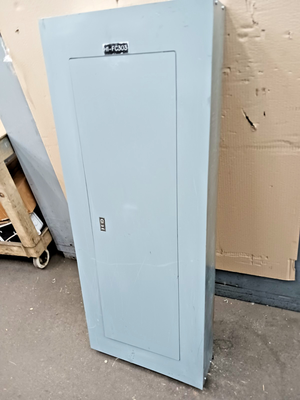 Square D 125 Amp Main Breaker Panelboard with 100 A Main NF442L1C 600Y 480 277 V