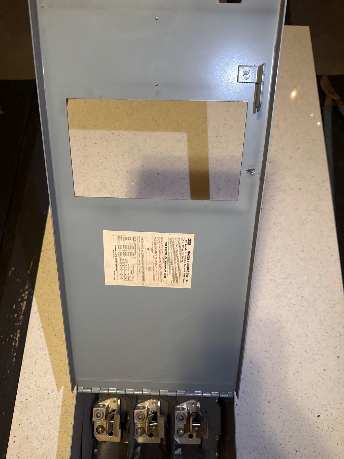 federal pacific QMQB2036R. disconnect switch. hardware complete.