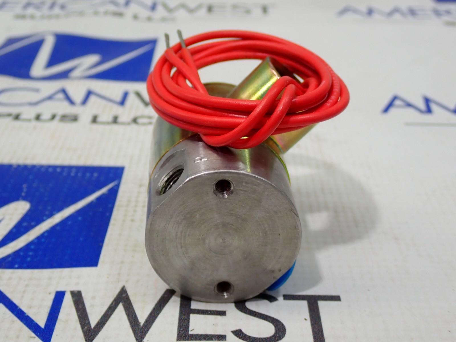Skinner V52DB1022 V5 Solenoid Valve 110/120V PSI 1/4 10 Watts