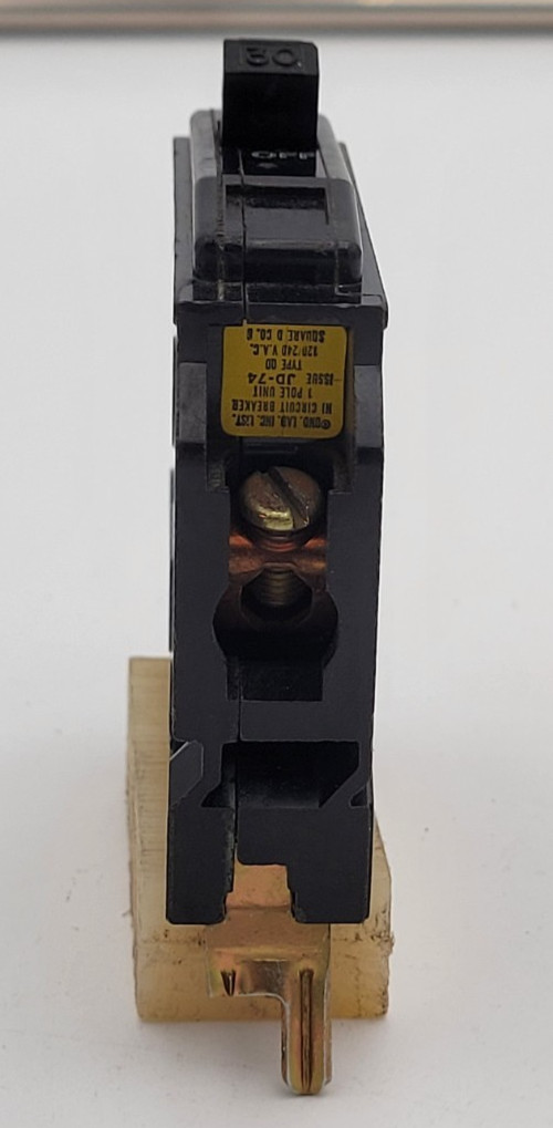 Square D QO130 30 A 1-Pole Long Foot Plug On 120 V Circuit Breaker Type QO USED