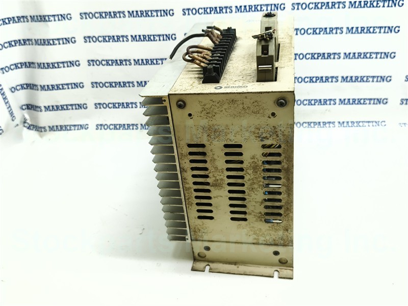 Shinko Electric SSDE-WS-37B CML7-62482 AC Servo Drive AC200/220V 3PH 3700W