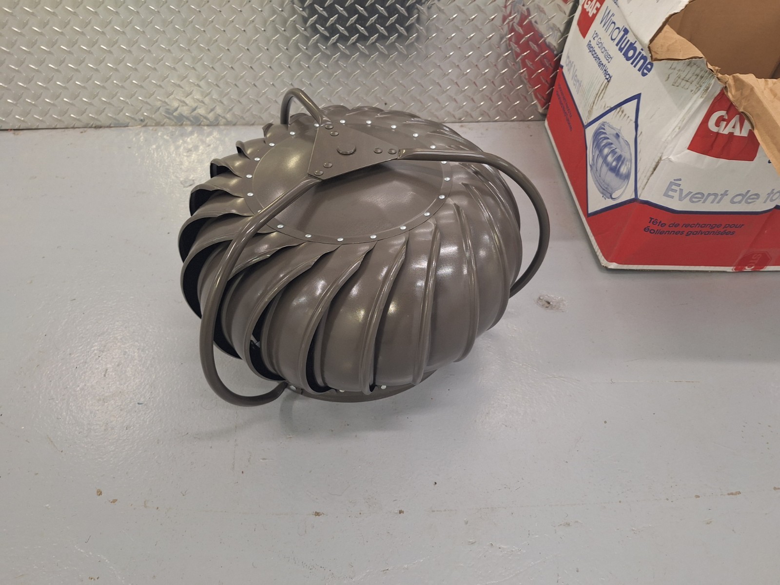 Master flow GT12E 12″ Galvanized Externally Braced Replacement Turbine Head New