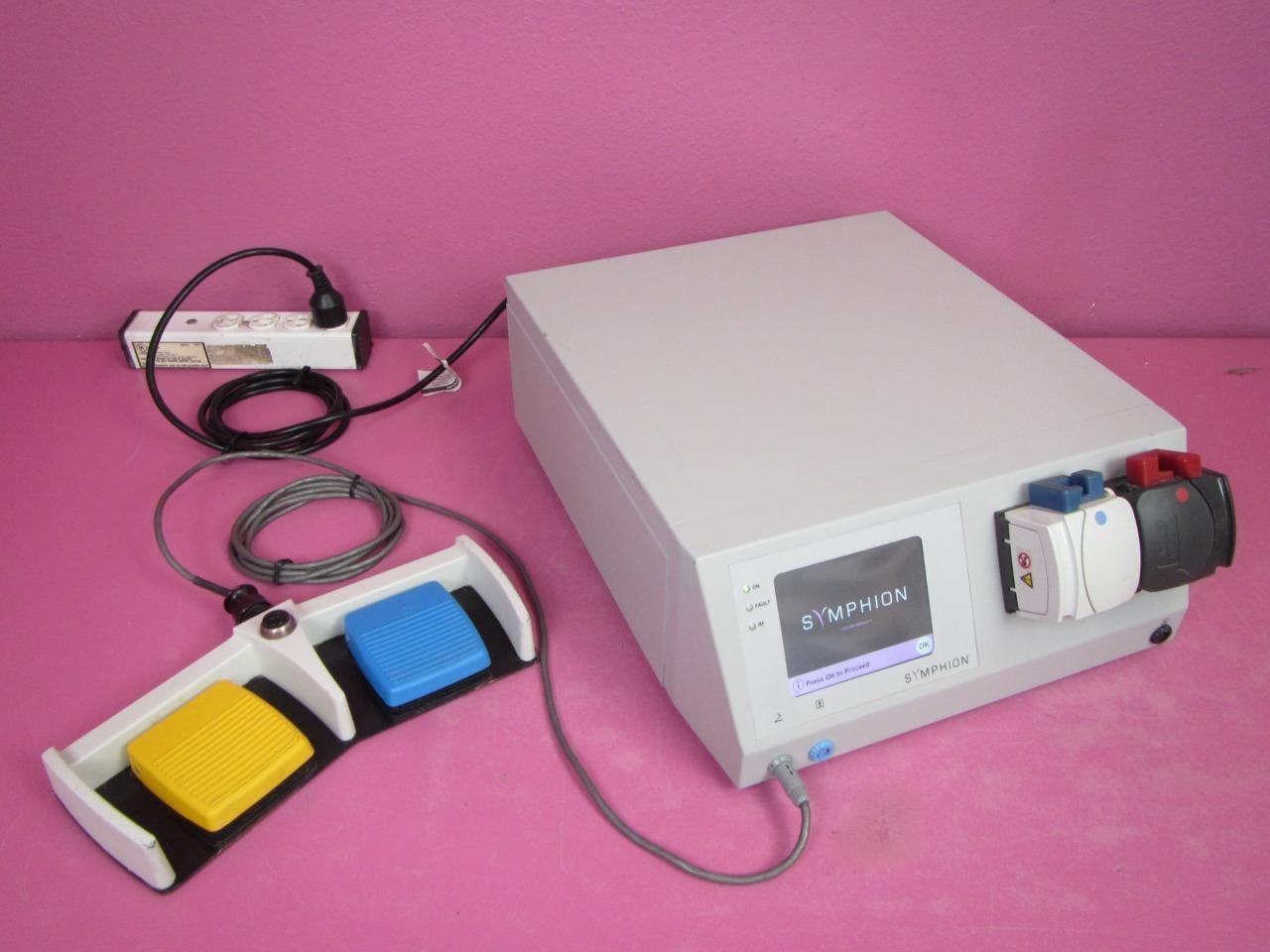 Symphion FG-0612 Hysteroscopy System Controller Fluid Management w/ Footswitch