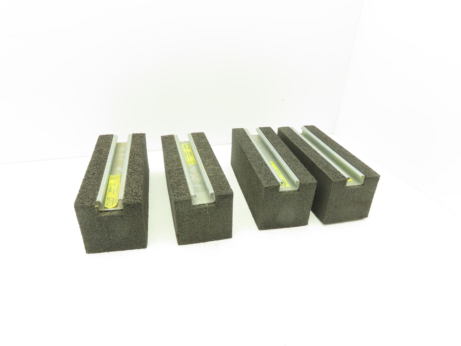 Erico PP50H4 Rooftop Pipe Support Conduit Mounting Pier 10.5x4x4″ 50lb Lot of 4