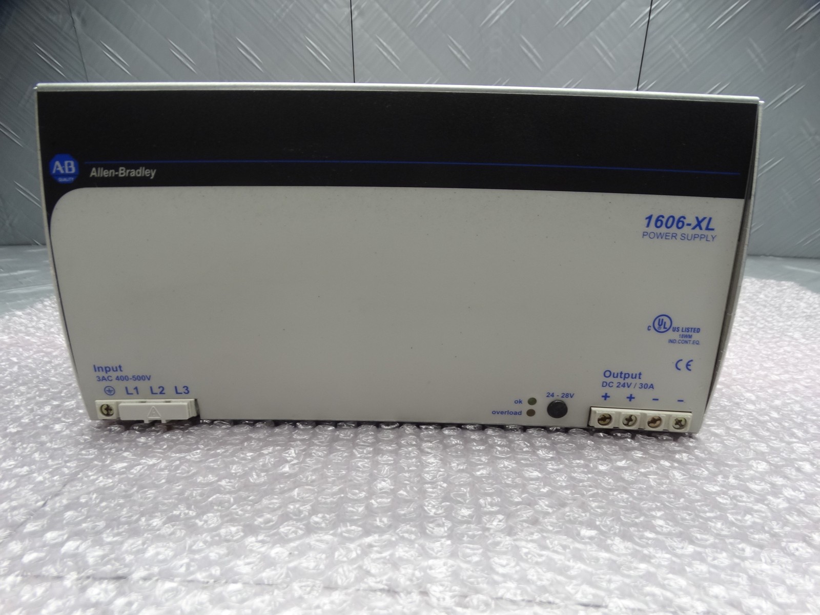 Allen Bradley 1606-XL720E-3 /A AC/DC 720W 24-28VDC Power Supply 3-P 480V Input