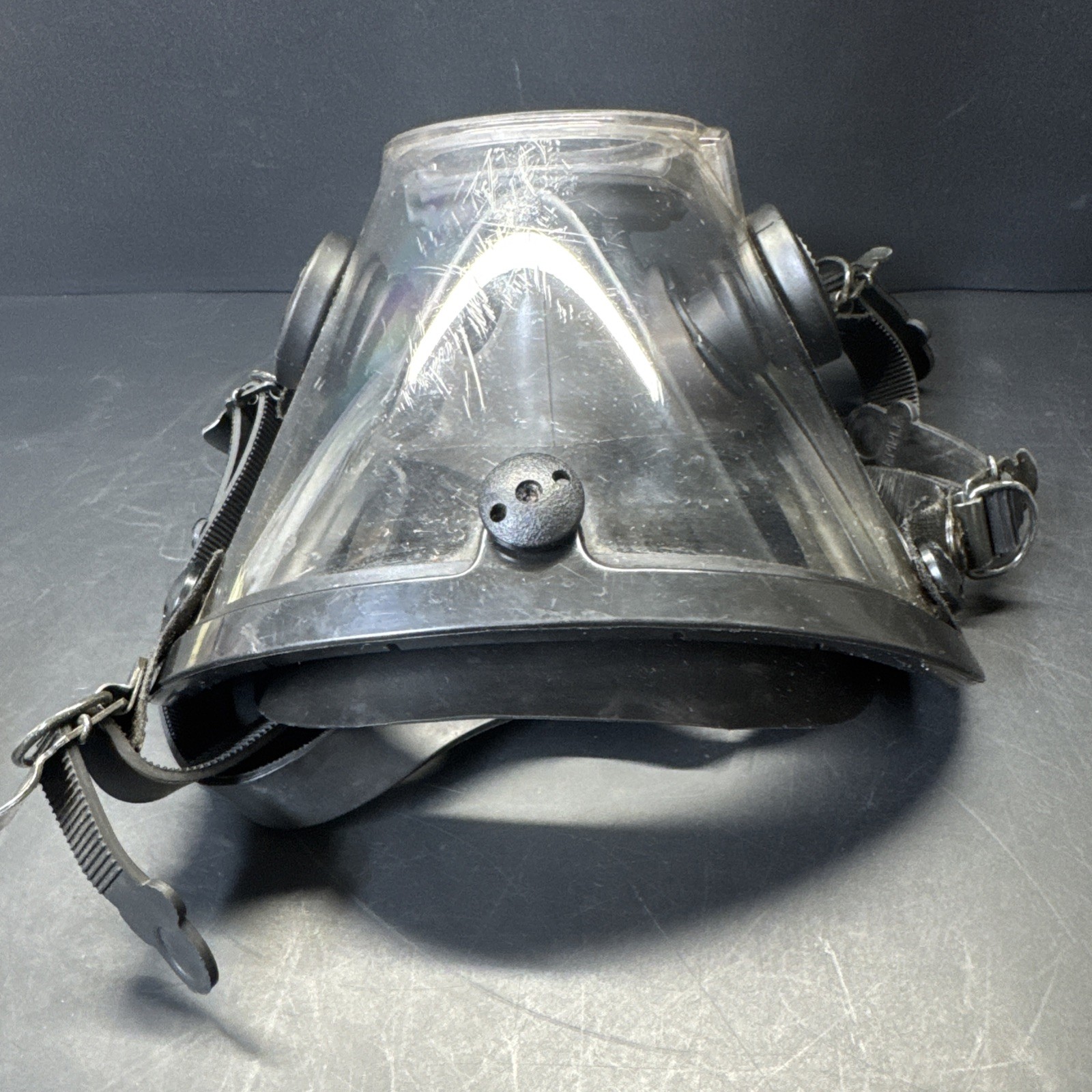 Scott AV-2000 Mask w/ 4 Strap Head MASK Size L/ Used