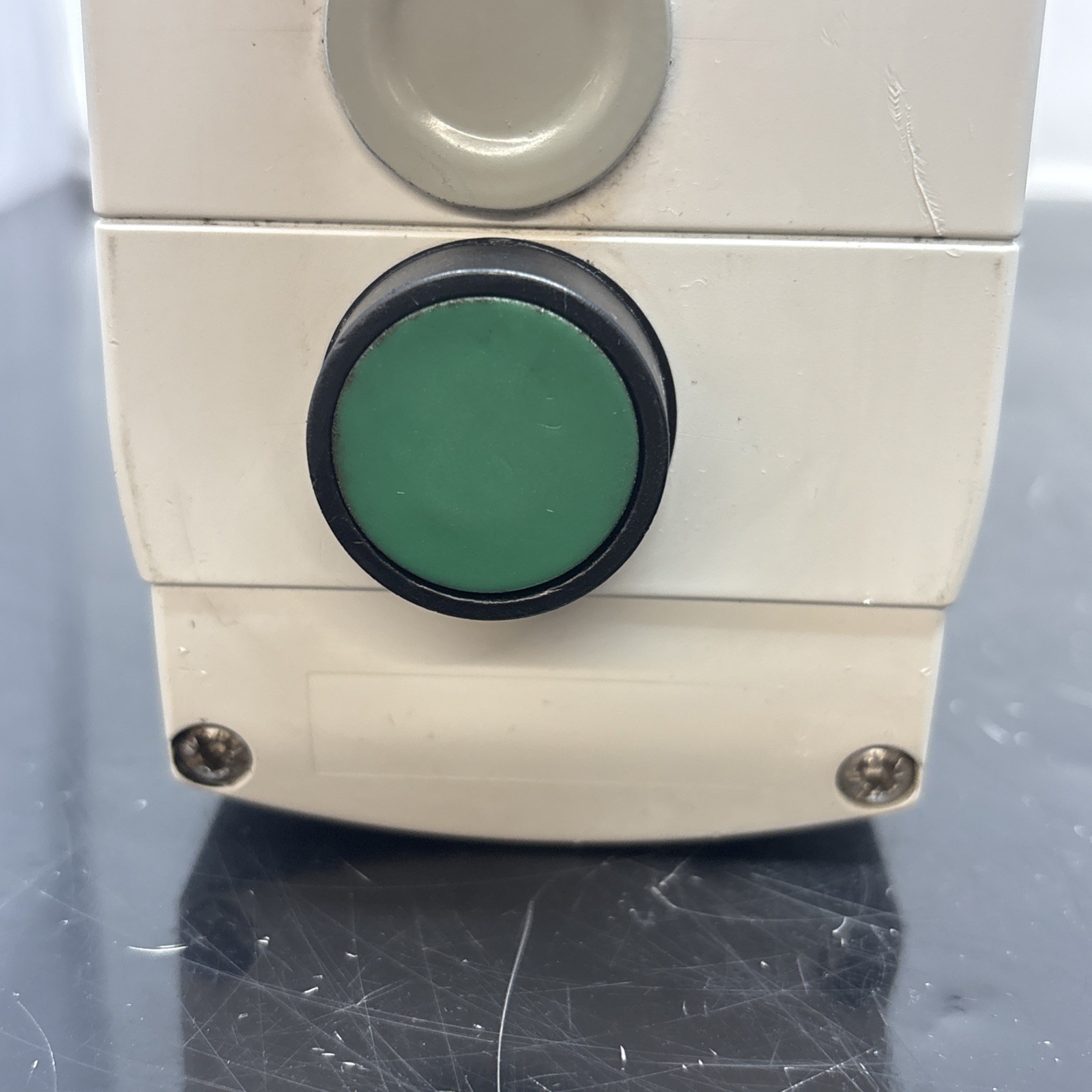 ENCLOSURE PC+PBT-GF30 UNMP