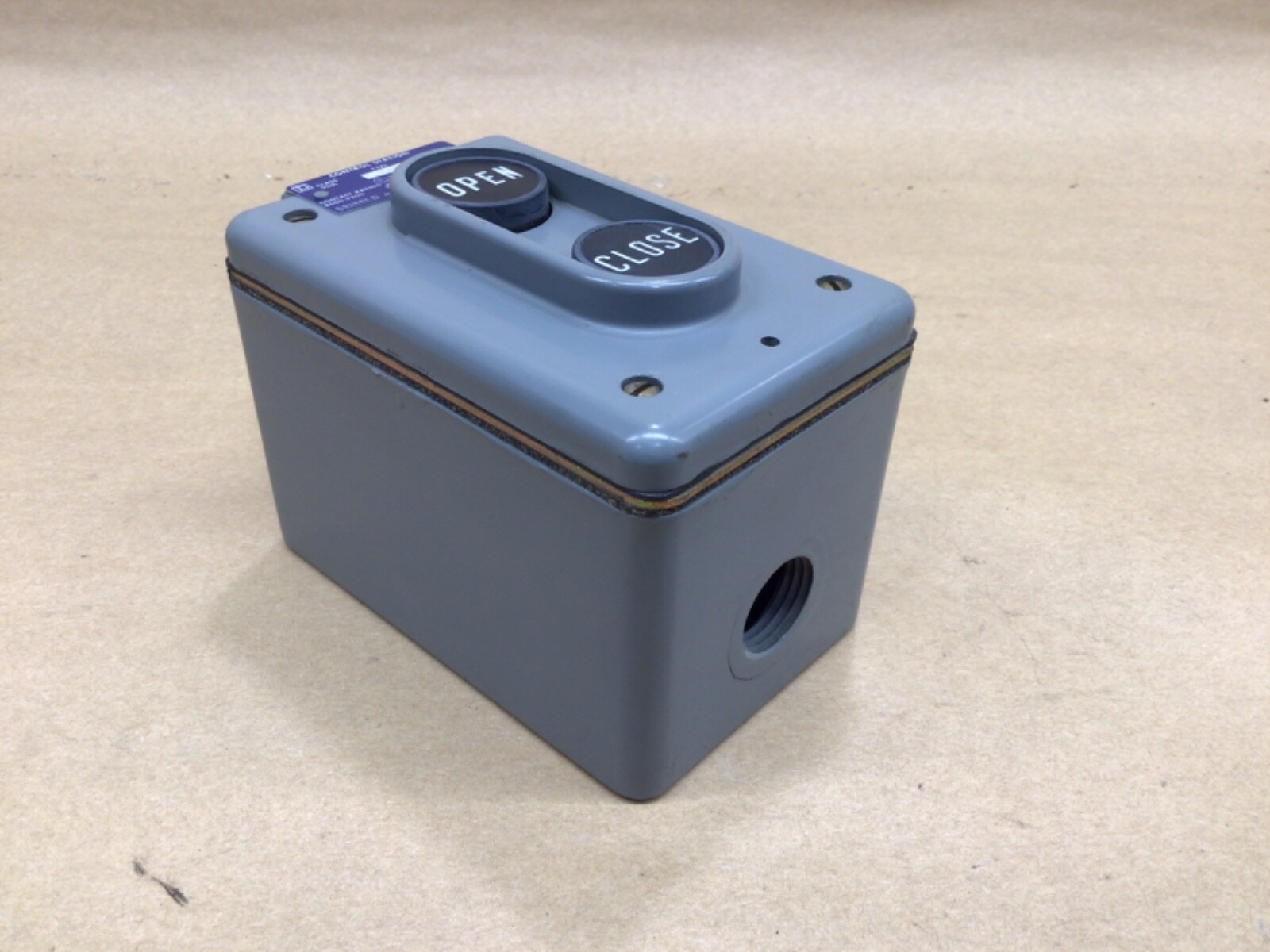 SQUARE D BW-244 Push Button Control Station Open/Close #1046k27iac