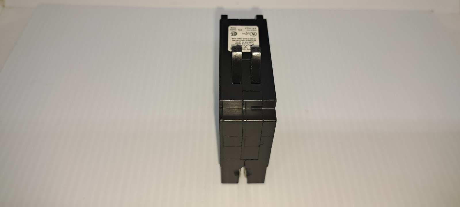 Square D Homeline HOMT2020 20 Amp Two 1 Pole 120/240V Tandem Circuit Breaker