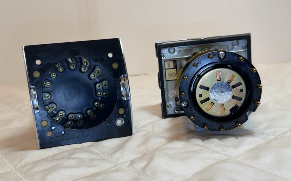 DANAHER CONTROLS HP514A6 Eagle Signal Reset Timer HP514A6 0-15 Seconds