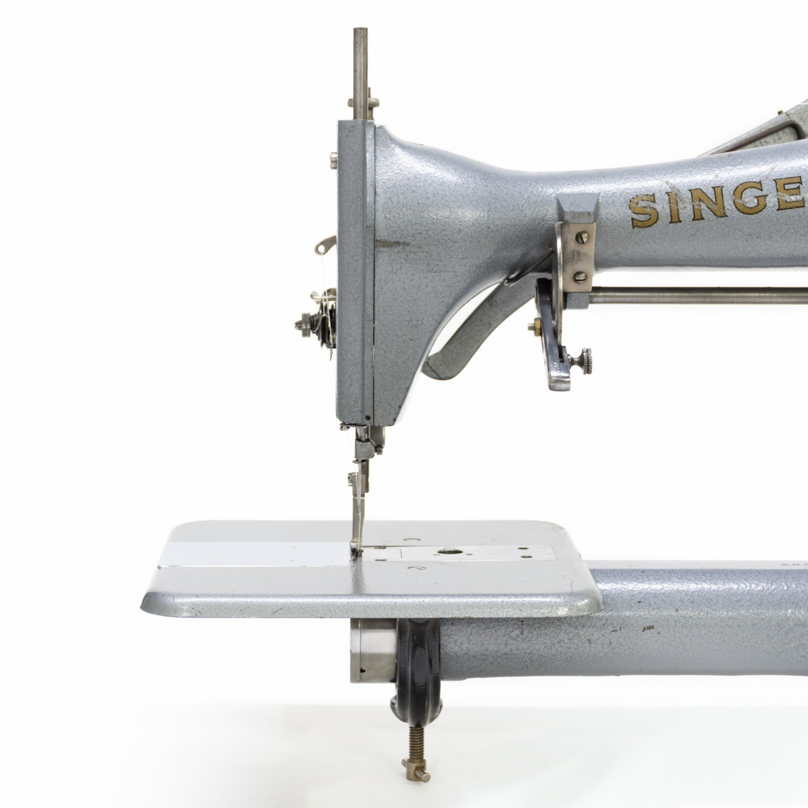 Rare Singer 17 Cylinder Arm Industrial Sewing Machine Flat Bed Attachment