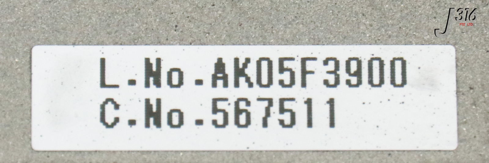 18491 FUJIKIN DIAPHRAGM BLOCK VALVES, TYPE N.C., O.P. 0.5~0.6MPA 567511