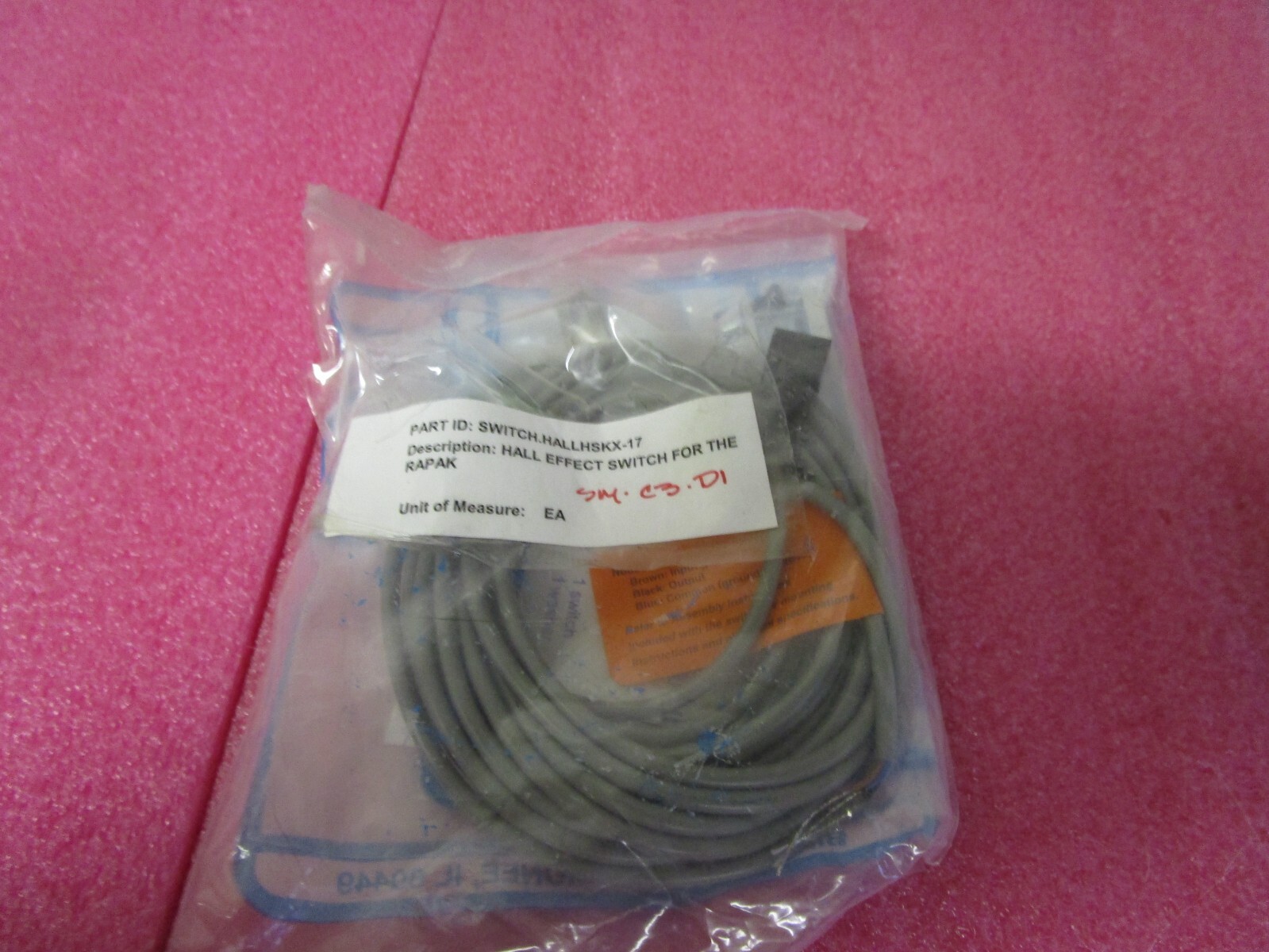 NEW SEALED! Bimba HSKX-17 Current Sinking (NPN) Hall Effect Switch – Stainless