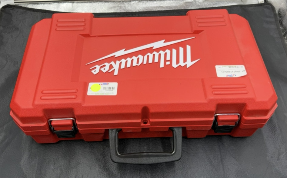 Milwaukee Two-Speed Right Angle Drive 1/2” Drill Kit 48-06-2871