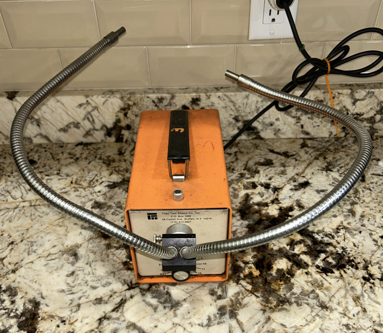 Titan Supply Co. FO-150 Fiber Optic Light Source, Dimmer