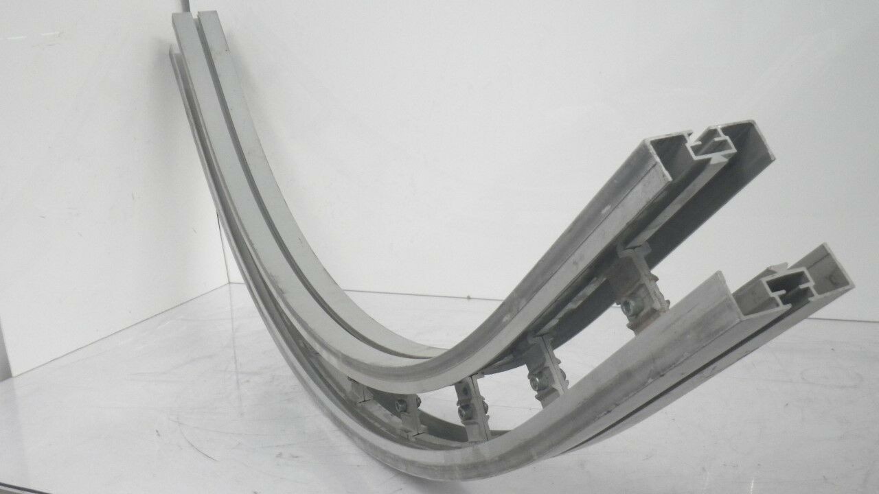 XHBP 90 R700 Flexlink  Plain Bend  approx: 55.51in (Used Tested)