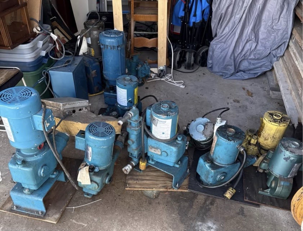 15 MRO Industrial Neptune Chemical Metering Pump Lot – GE, Baldor Motors As Is