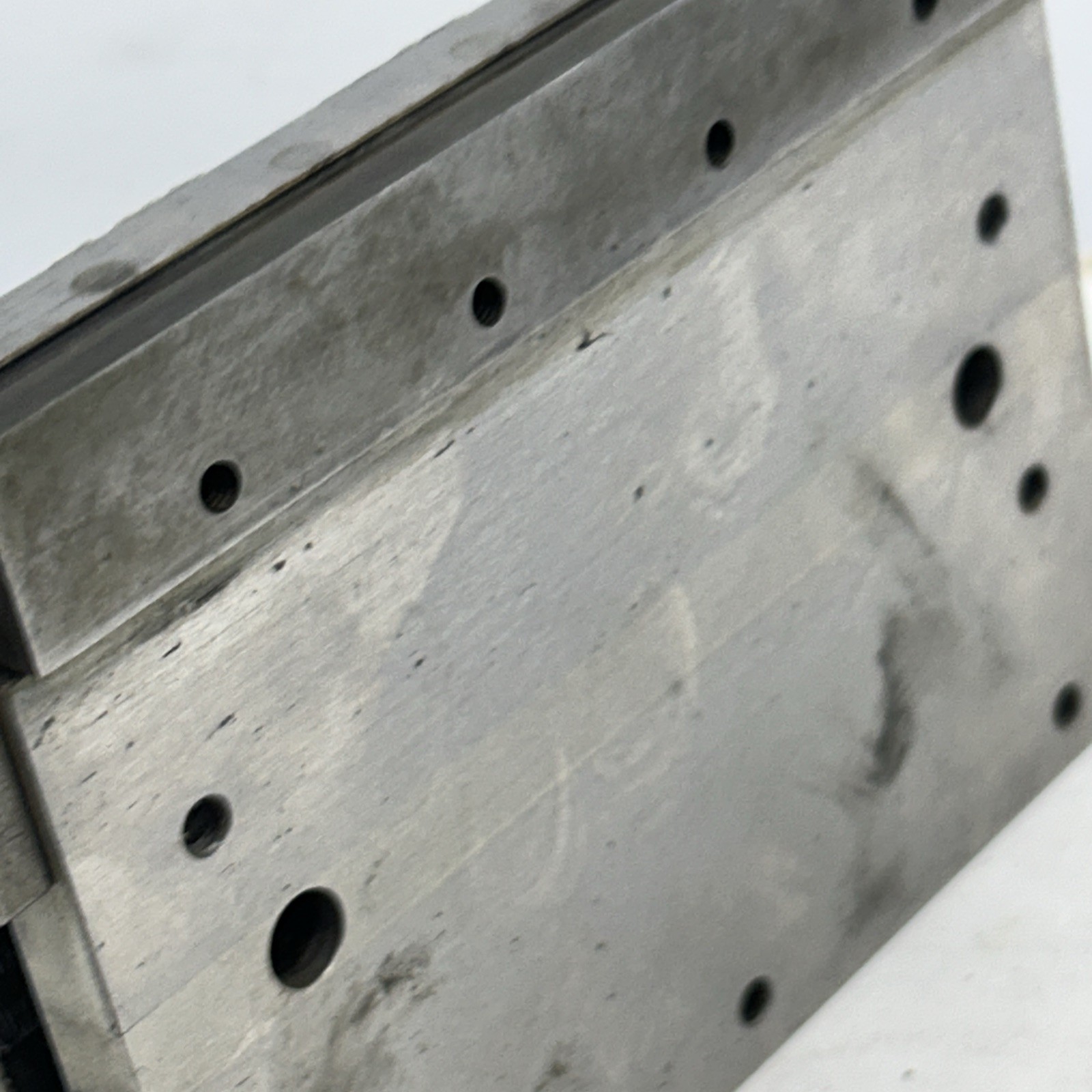 hermann schmidt Stainless Steel Magnetic Chuck. Ems For Wire Edm Single Pole