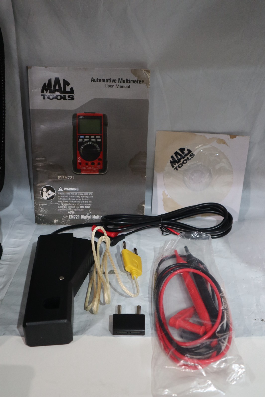 Mac Tools EM721 Digital Multimeter w/Original Case, Leads #20530R