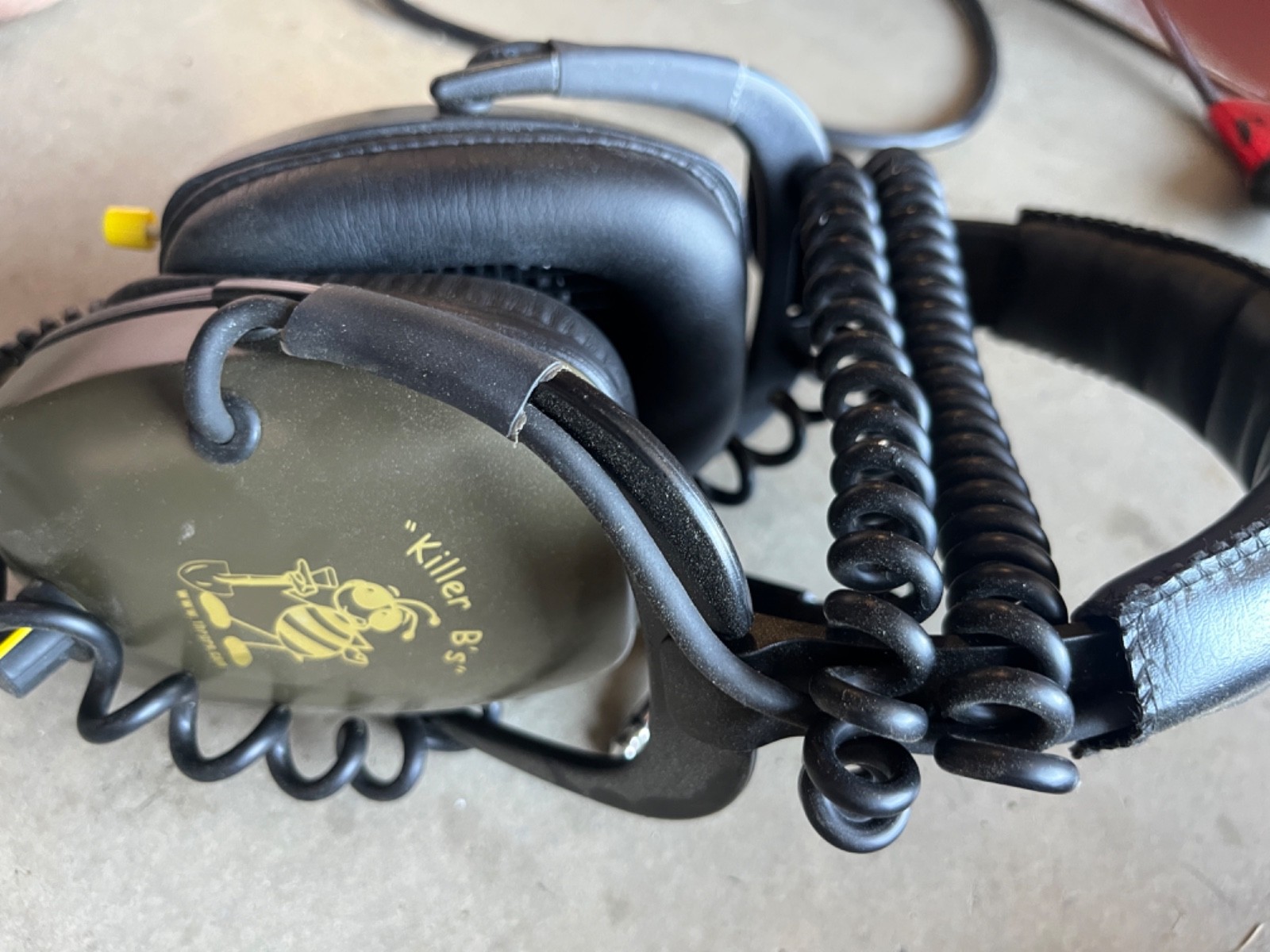 “Killer B’s” metal detector headphone headset
