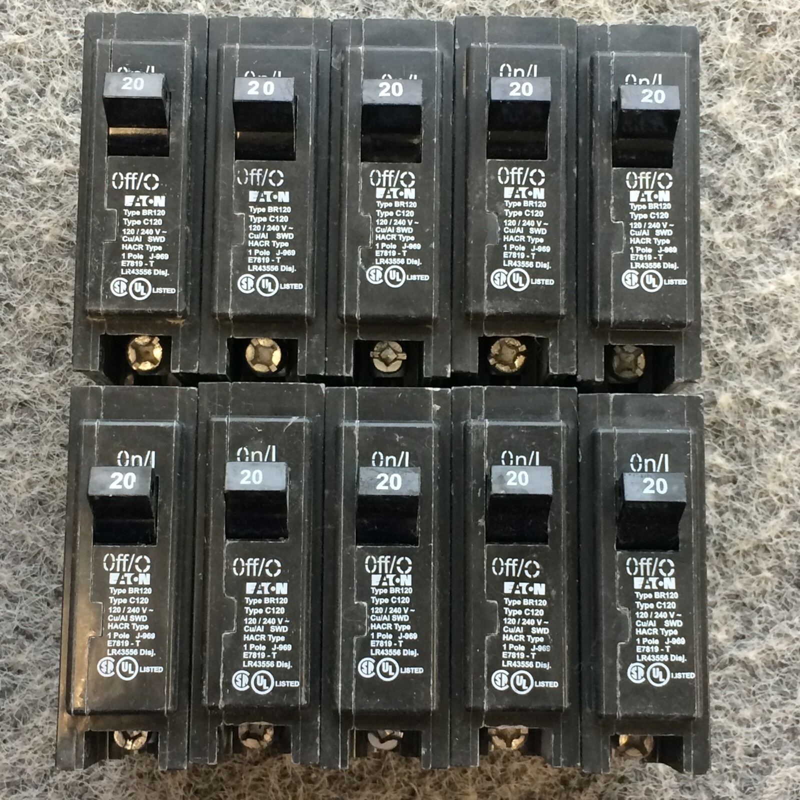 Lot of 10 Eaton Cutler-Hammer BR120 20 Amp 1-Pole Type BR Circuit Breaker 20A