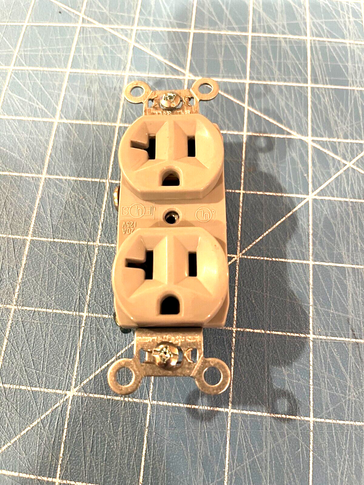 Leviton 5362-GY Duplex Receptacle, 20A, 125V, Gray, Heavy Duty, Back/Side Wired