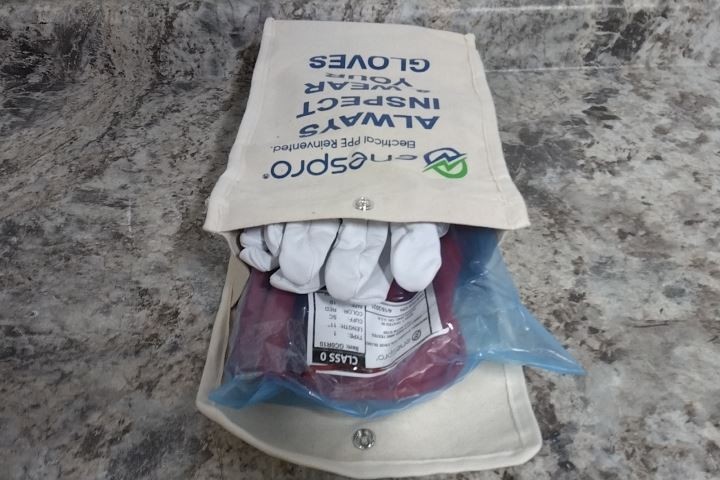 National Safety Apparel KITGC0R10-NR Size 10 11 In Glove L Electrical Glove Kit
