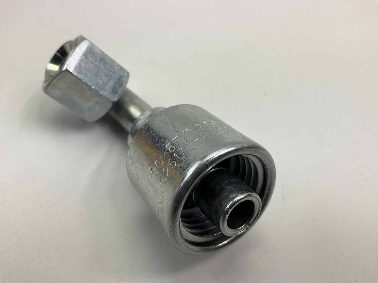 5 Gates G25179-0808 90 Degree Bent Tube Female JIC 37 Deg Flare Swivel Fittings