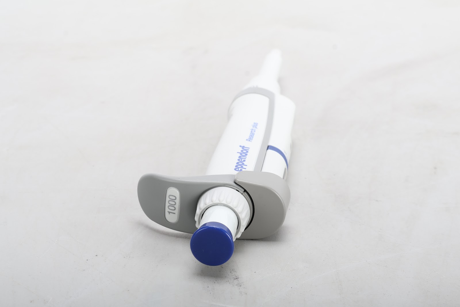 Eppendorf Research Plus 1000 100-1000ul Single Channel Pipette