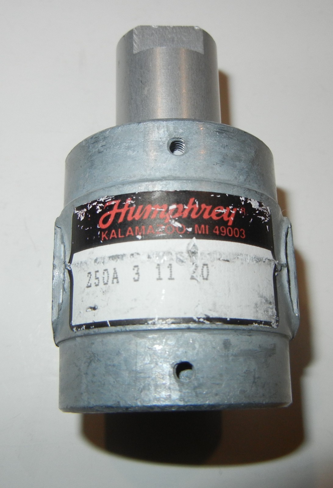 HUMPHREY 250A-3-11-20 / 250A31120 and 250A-3-10-20 / 250A31020 Poppet Valves NIB