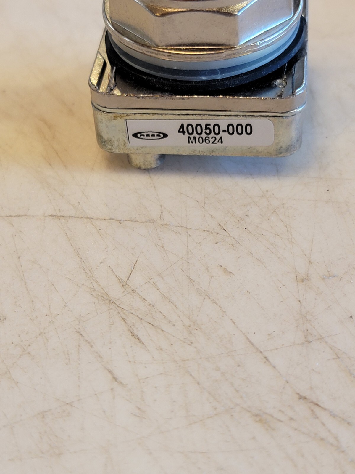 REES 40050-000 ROPE PULL OPERATOR MOMENTARY CONTACT 12LB OPERATING FORCE NIB.A17