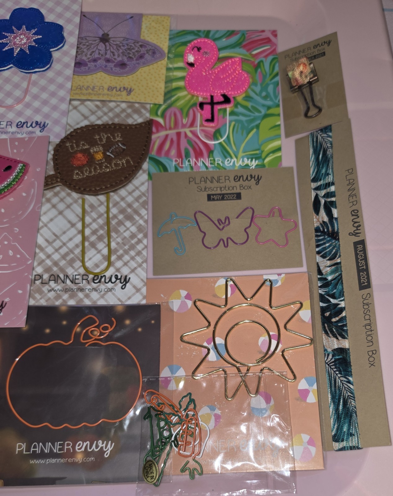 Huge Lot of Decorative Paper Clips & Magnetic Bookmarks – Planner Envy, Grabie
