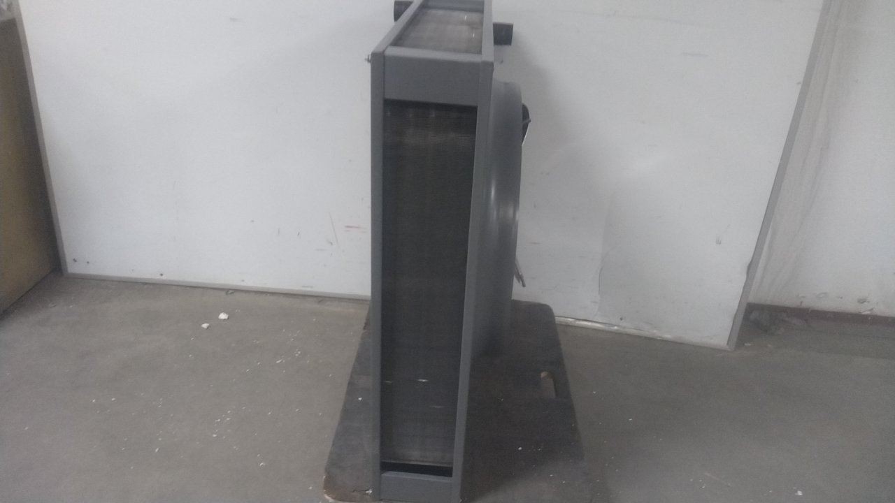 Dayton 5PV59 4180 CFM 120VAC 249,800 BtuH Hydronic Wall and Ceiling Unit Heater