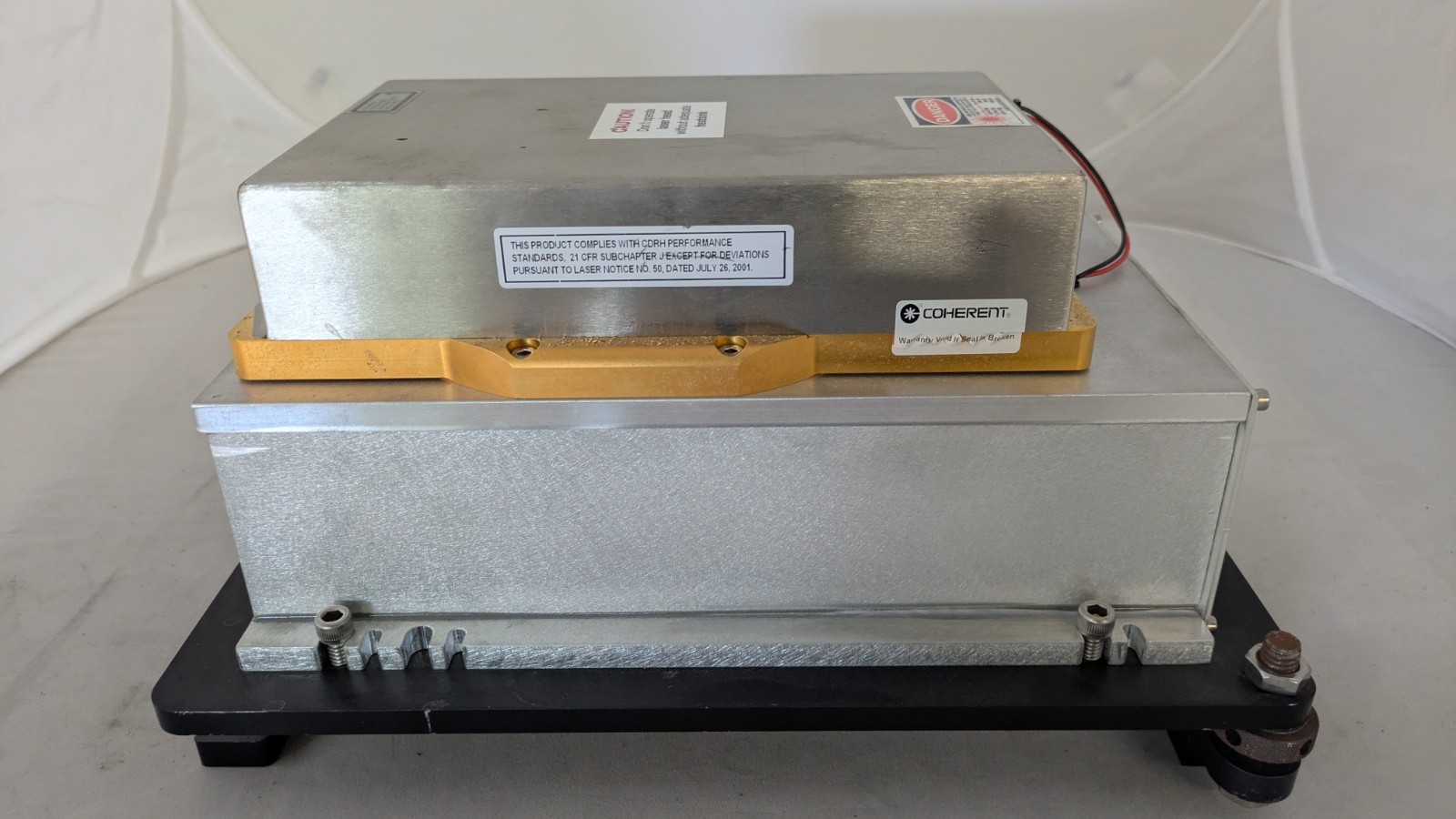 Coherent Sapphire 488-200 CDRH Laser System w/ Controller, Cables & Key – Power