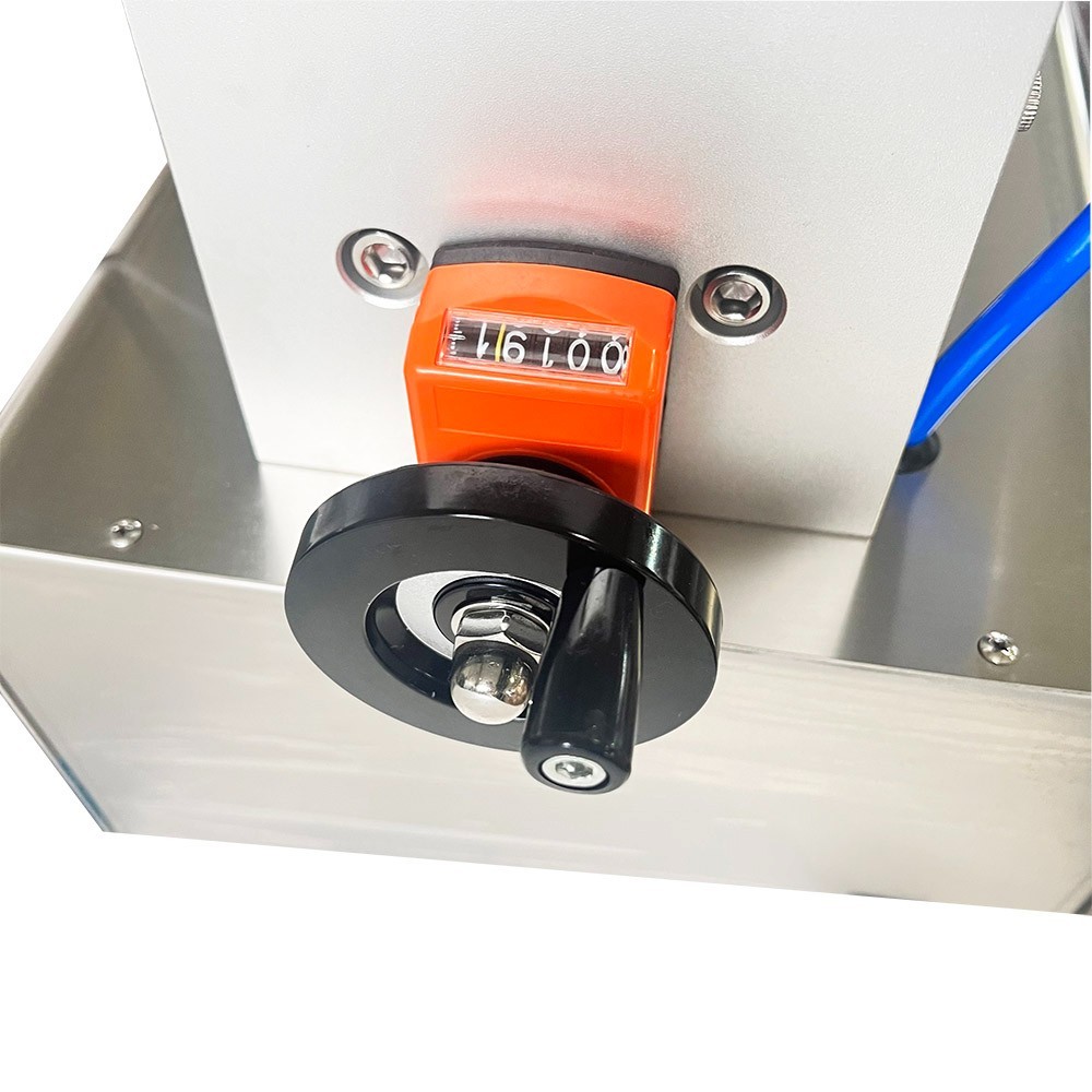 1000-5000ml Pneumatic Liquid Paste Filling Machine Stainless Packing Machine