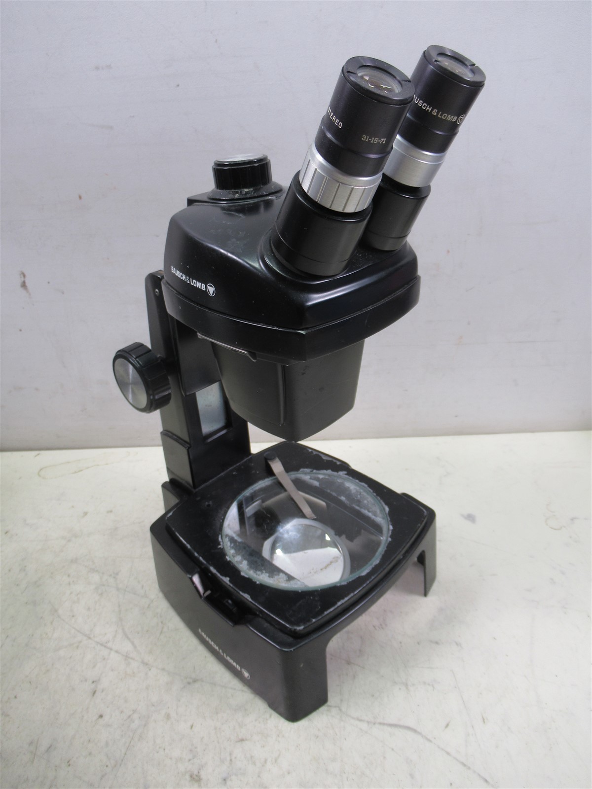 Microscope Bausch & Lomb StereoZoom 4 0.7x to 3.0x w/ 10x Eyepieces