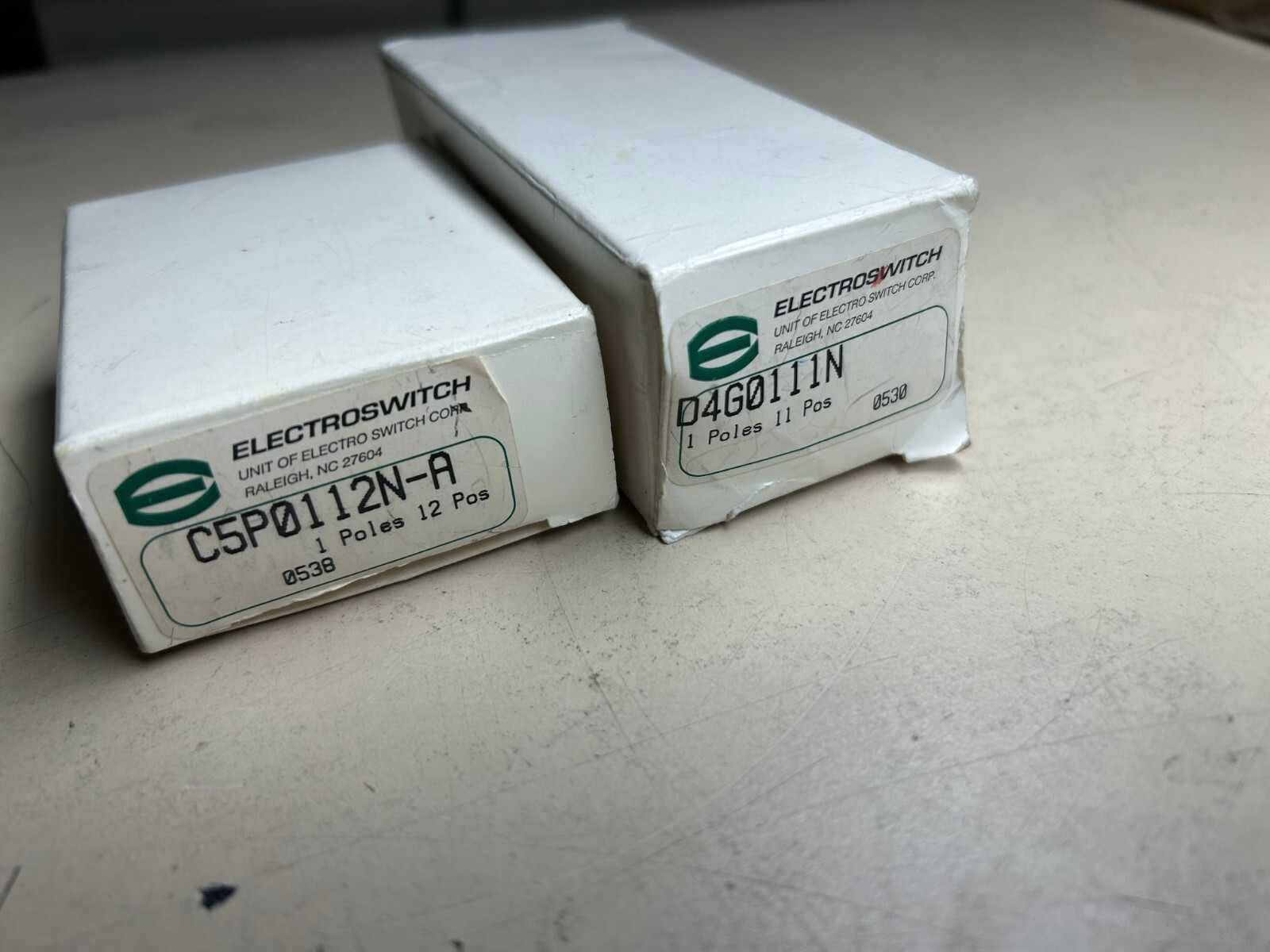 Lot of 2 Electroswitch D4G0111N & C5P0112N-A New!!!