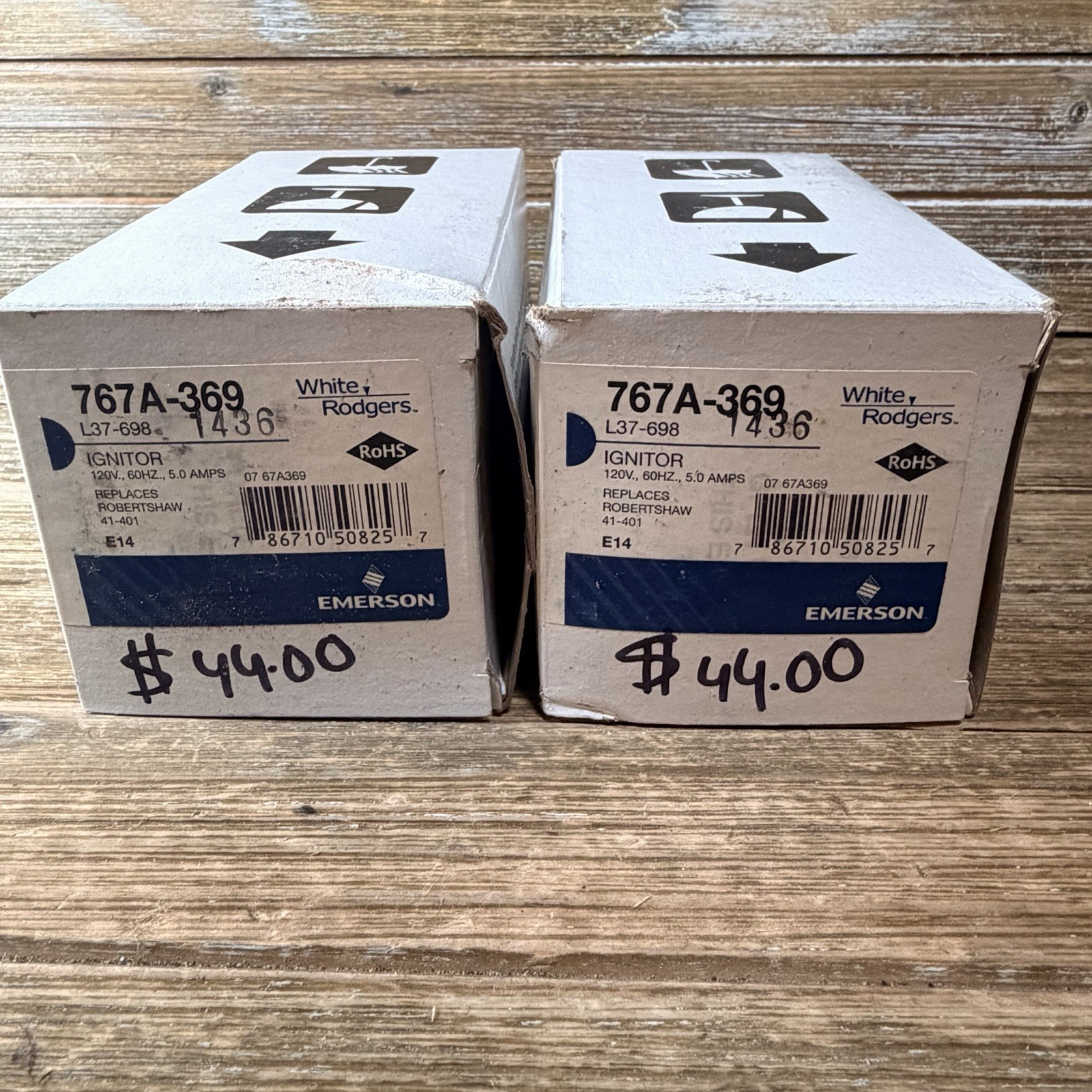 OEM White-Rodgers Emerson Furnace Ignitor 120 volt 60Hz 767A-369 L37-698