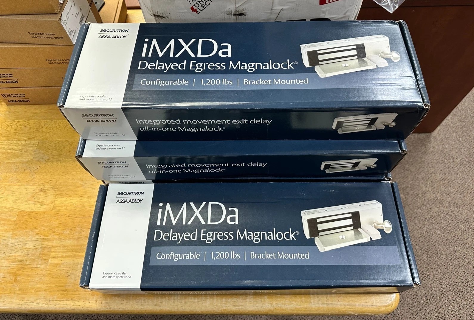 Assa Abloy Securitron IMXDA Magnalock NEW IN ORIGINAL BOX