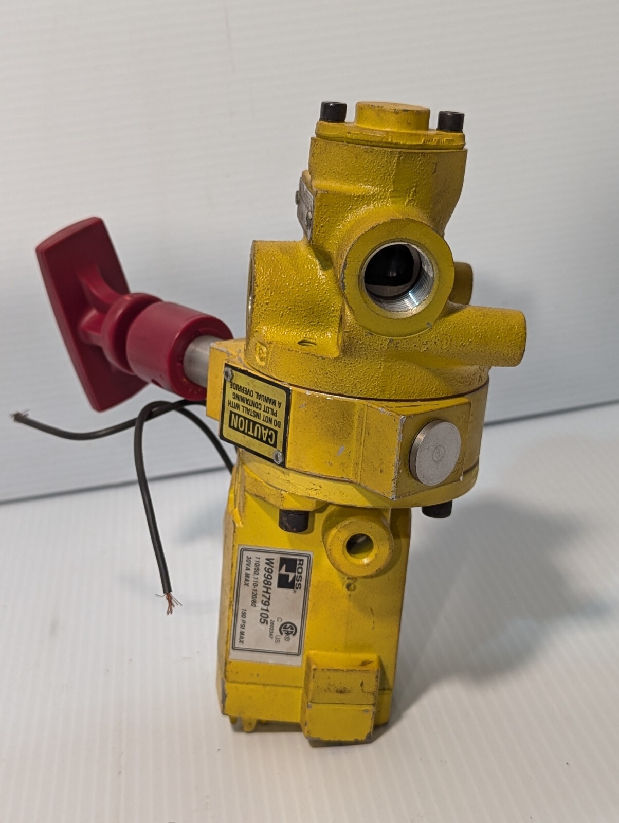 Ross W998H79105, Y2773A4082 Pneumatic Solenoid LOX Lock-Out Control Valve