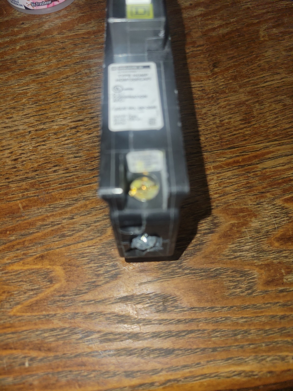 Square D Homeline HOM120PCAFI 20A 1 POLE CIRCUIT BREAKER