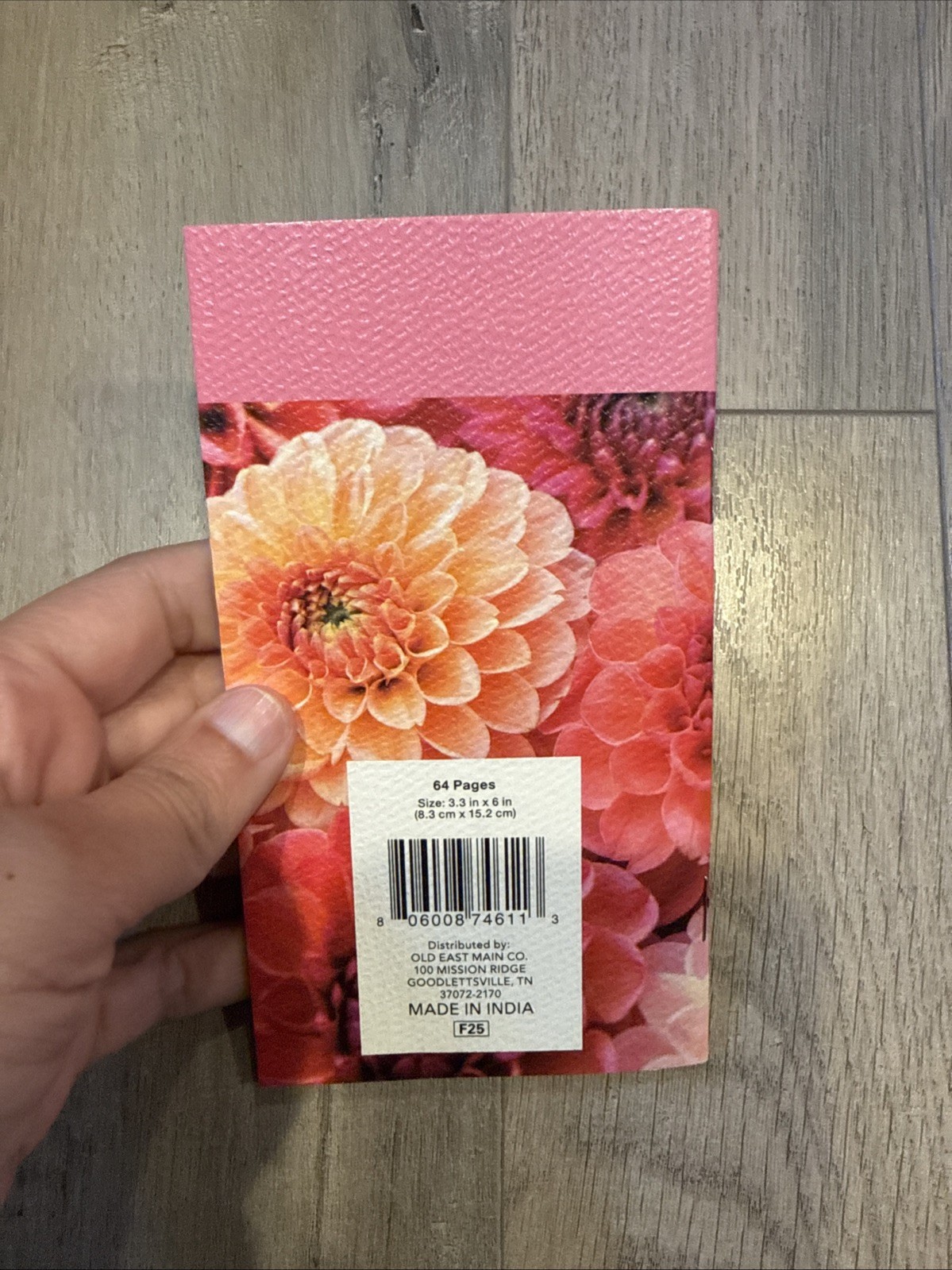 2026-2027 Two Year Pocket Planner (3.3 in.X 6in.) Flowers On The Cover- NEW