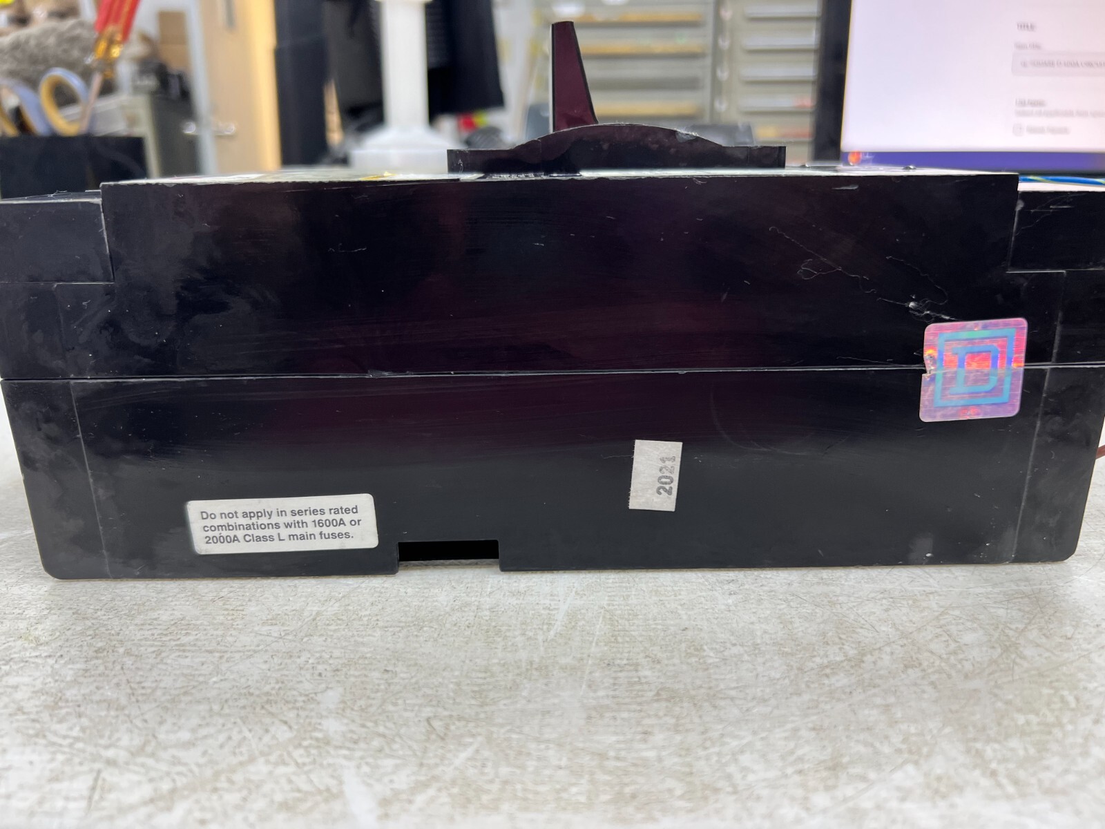 👀 SQUARE D 400A CIRCUIT BREAKER 500 VDC 3P LHL3640030DC1616 W/ AUX & SHUNT TRIP