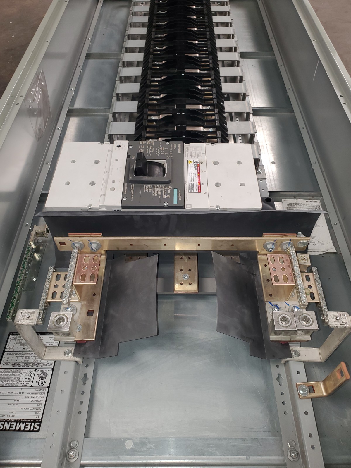 800A 208Y/120V, 3PH Siemens Panelboard, Cat No. P4C90M1800ETS,