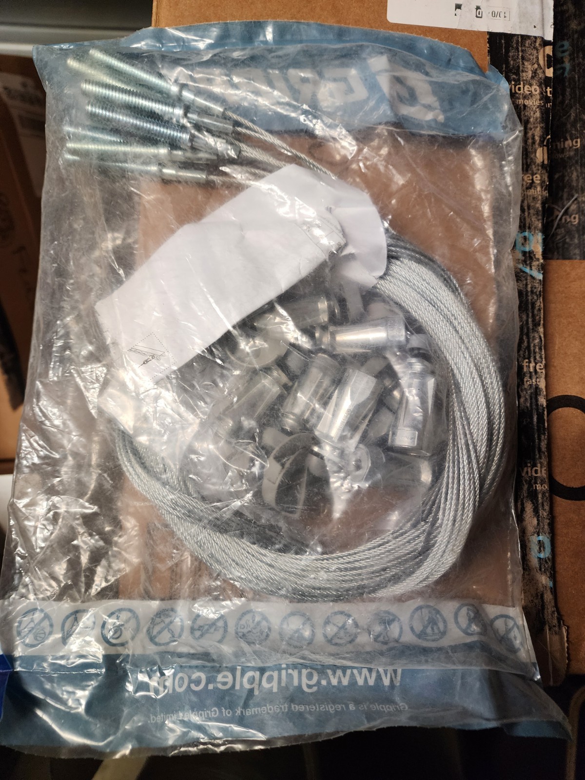 Gripple #3 WIRE W/ uni-strut Lock Hanger For Hvac Duct Work